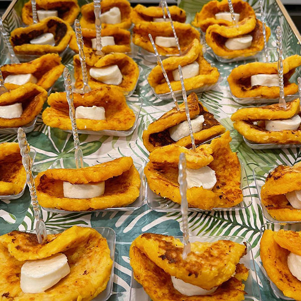 Cachapitas Con Queso x 6